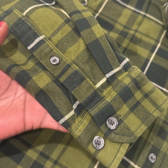 Eddie Bauer Green Plaid Flannel Button Shirt M - Picture 3 of 17